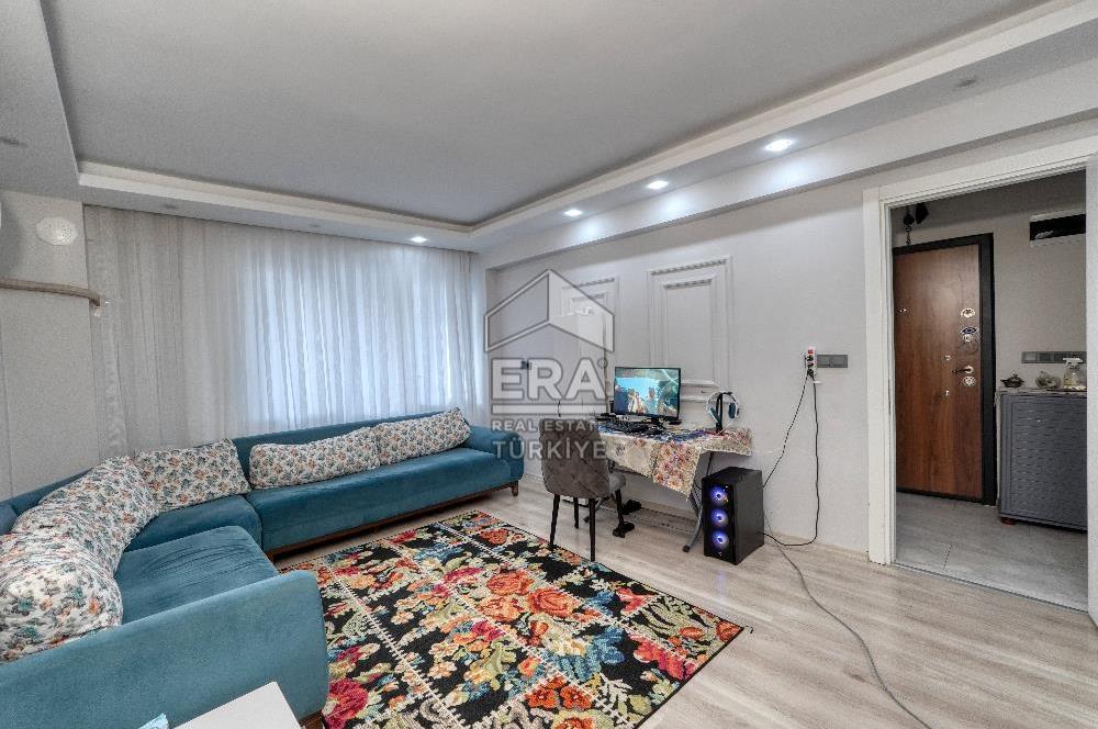Bornova İnönü Mahallesi 5 Katlı Komple Satılık Bina