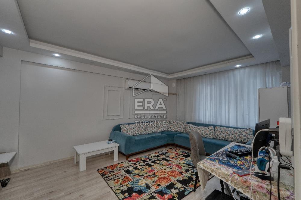 Bornova İnönü Mahallesi 5 Katlı Komple Satılık Bina