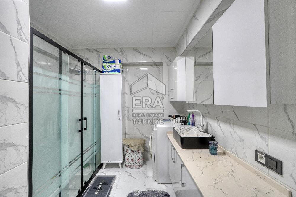 Bornova İnönü Mahallesi 5 Katlı Komple Satılık Bina