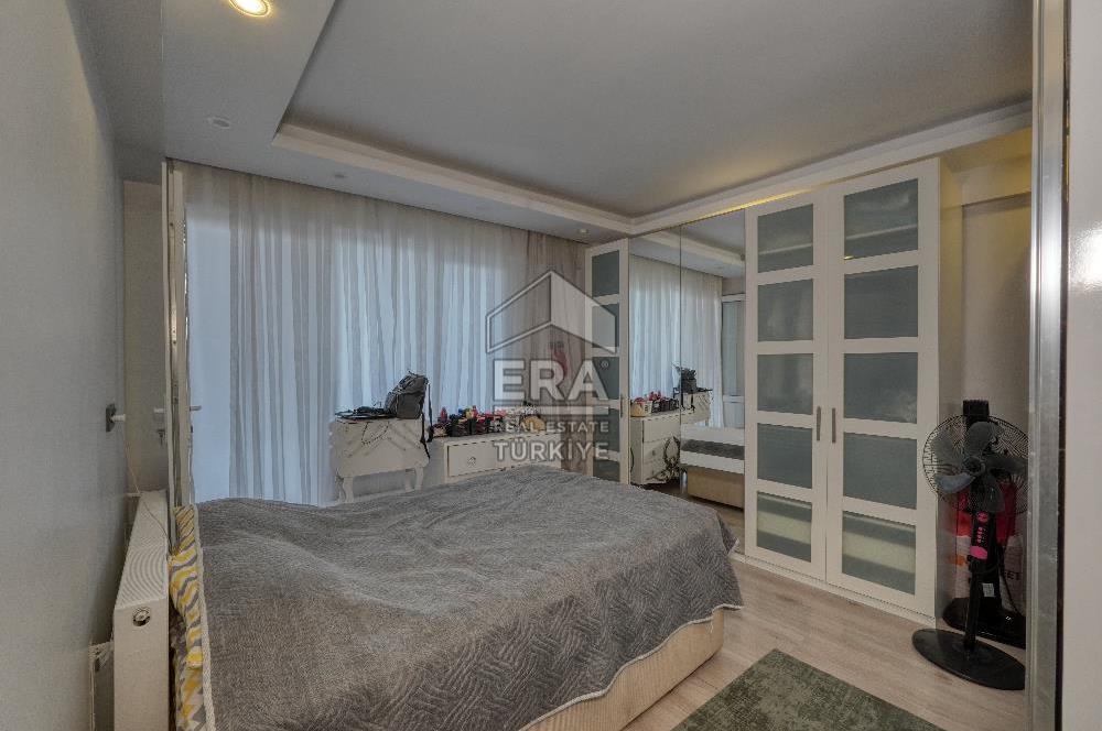 Bornova İnönü Mahallesi 5 Katlı Komple Satılık Bina
