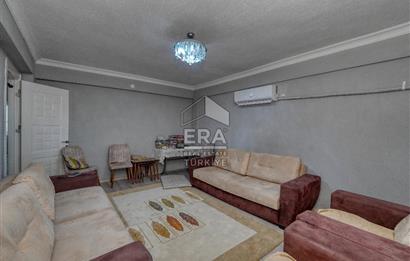 Bornova İnönü Mahallesi 5 Katlı Komple Satılık Bina