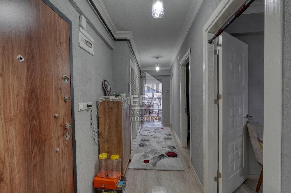 Bornova İnönü Mahallesi 5 Katlı Komple Satılık Bina