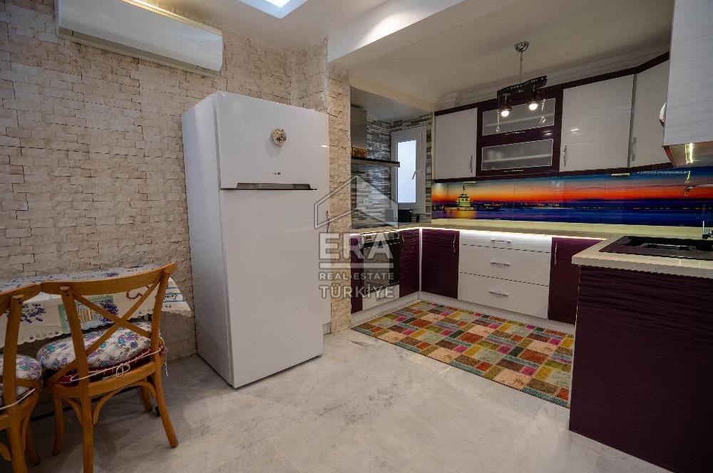 Datça Zarbun Sitesinde Denize Sıfır, Havuzlu 2+1 Satılık Villa