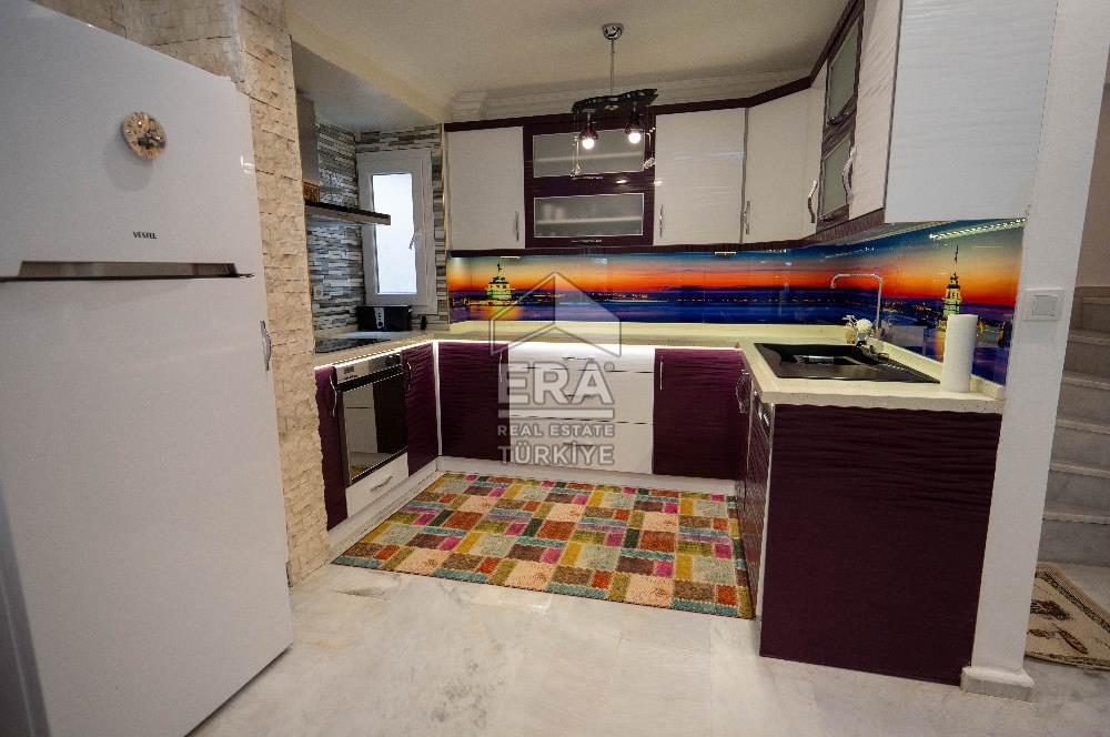 Datça Zarbun Sitesinde Denize Sıfır, Havuzlu 2+1 Satılık Villa