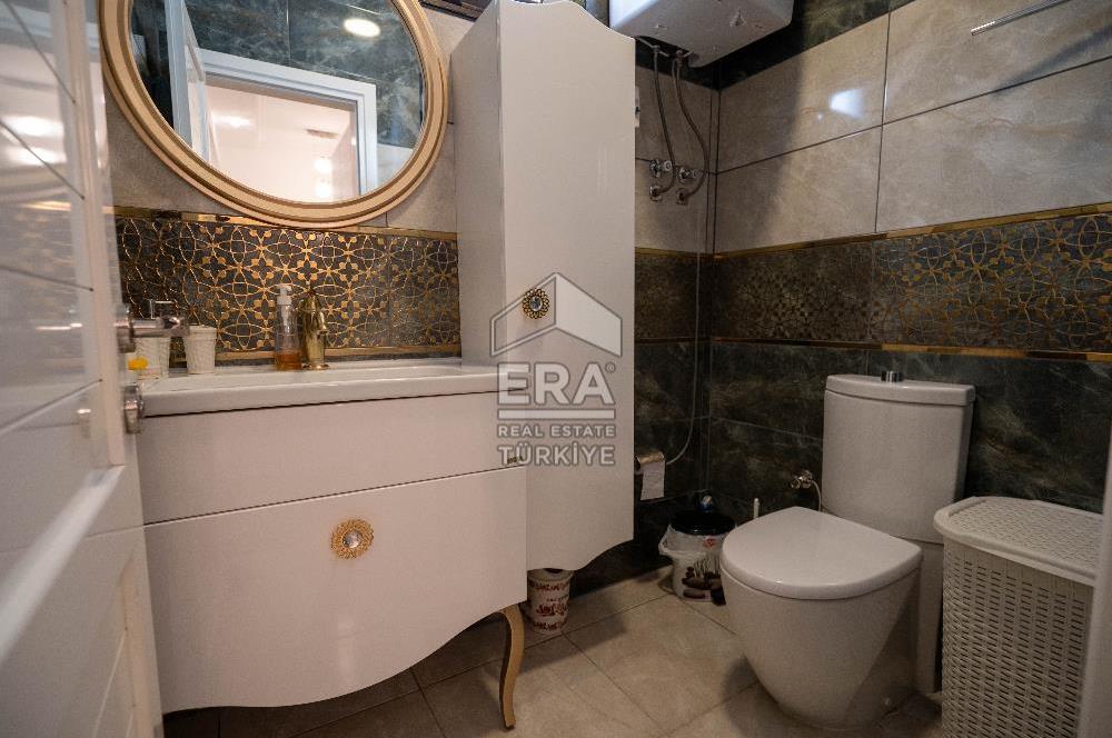 Datça Zarbun Sitesinde Denize Sıfır, Havuzlu 2+1 Satılık Villa