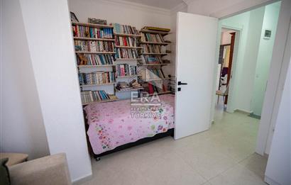 Datça Kızlan'da Satılık 550 m2 Arsada ve Müştemilatlı 3+2 Villa