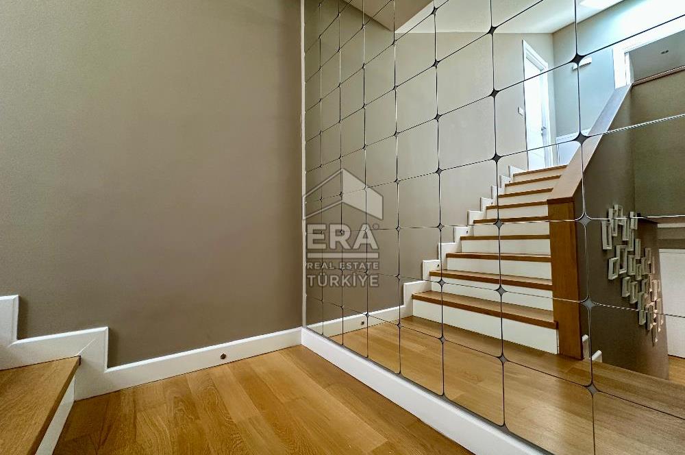 Çekmeköy Antorman Evleri Satılık 290 m2 Çatı Dubleks