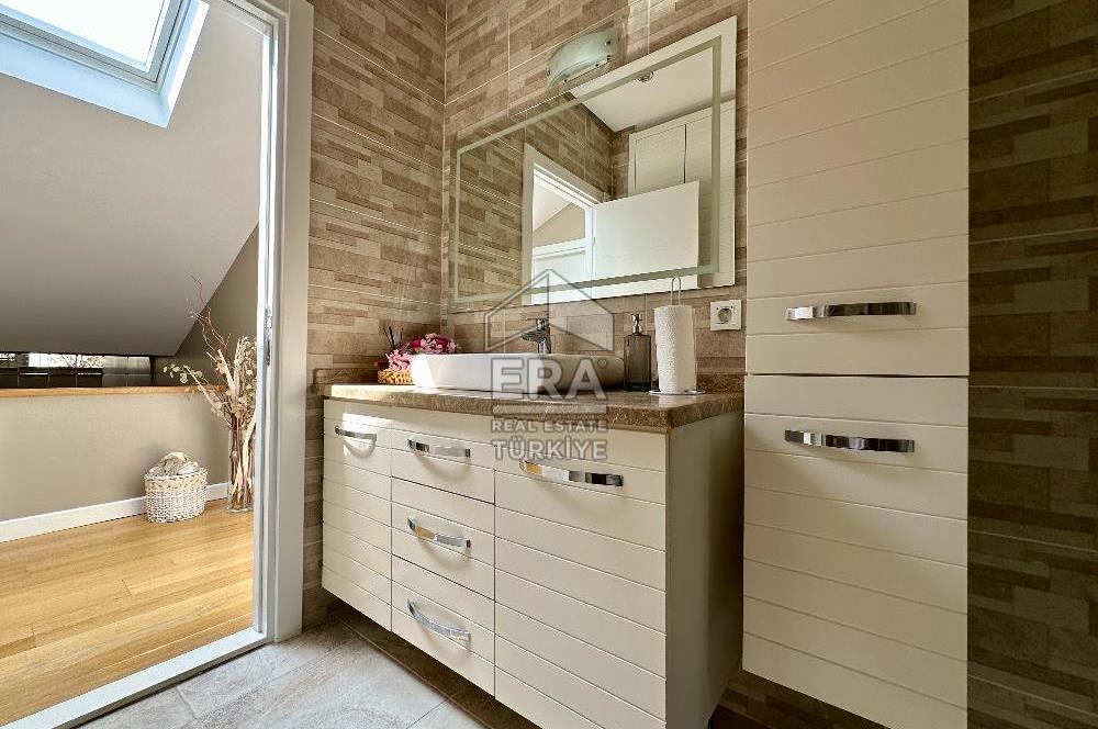 Çekmeköy Antorman Evleri Satılık 290 m2 Çatı Dubleks