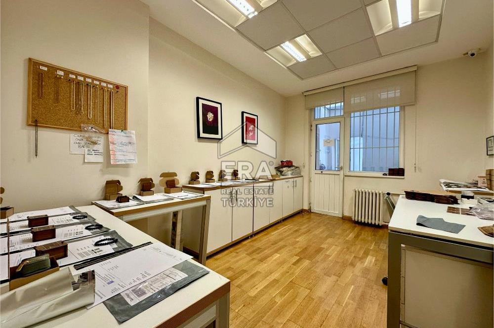 Nuruosmaniye Merkezde Devren Kiralık 3+1 170 m2 Ofis Katı