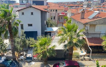 Seferihisar Camikebir İyi Lokasyonda Satılık 4+1 Tripleks Villa