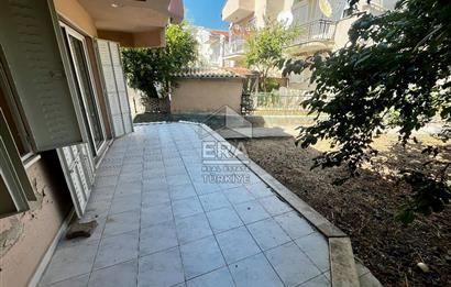 Seferihisar Camikebir İyi Lokasyonda Satılık 4+1 Tripleks Villa