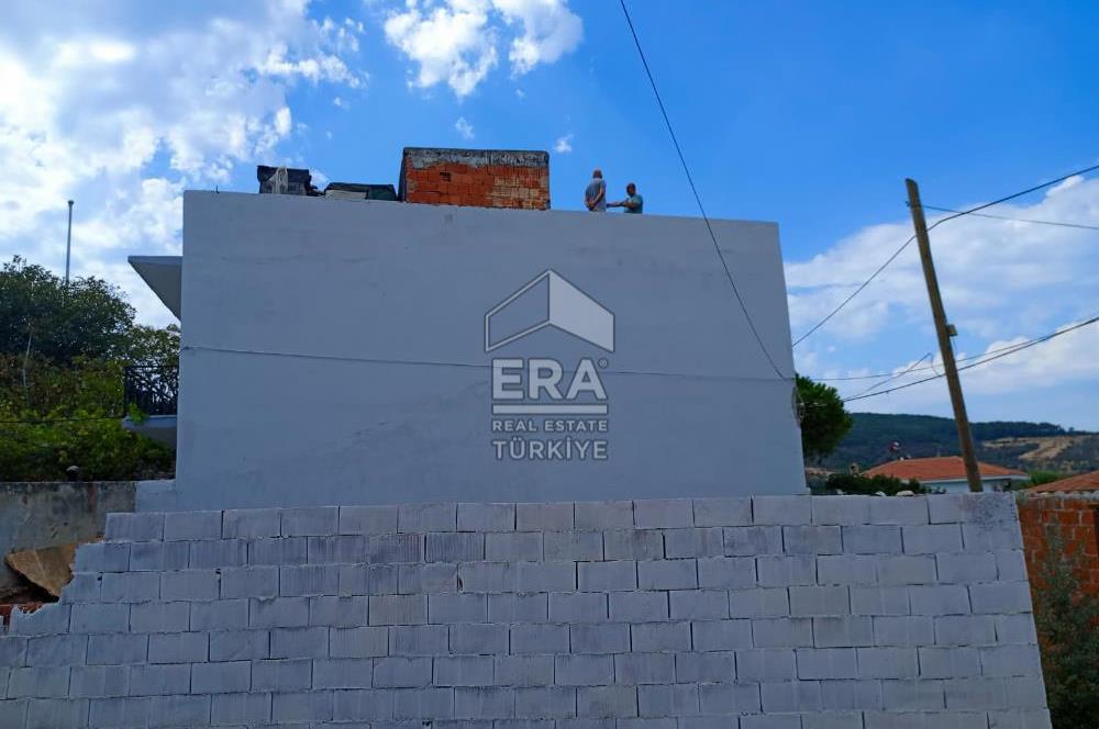 Ayvalık Cunda’da Muhteşem Manzaralı 2 katlı her bir daire 120 m2 olmak üzere 4+1 Satılık bina