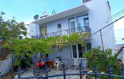 Ayvalık Cunda’da Muhteşem Manzaralı 2 katlı her bir daire 120 m2 olmak üzere 4+1 Satılık bina