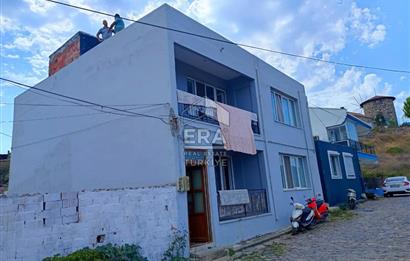 Ayvalık Cunda’da Muhteşem Manzaralı 2 katlı her bir daire 120 m2 olmak üzere 4+1 Satılık bina