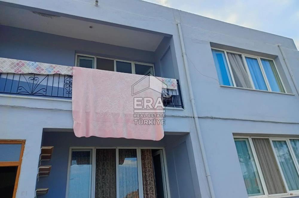 Ayvalık Cunda’da Muhteşem Manzaralı 2 katlı her bir daire 120 m2 olmak üzere 4+1 Satılık bina