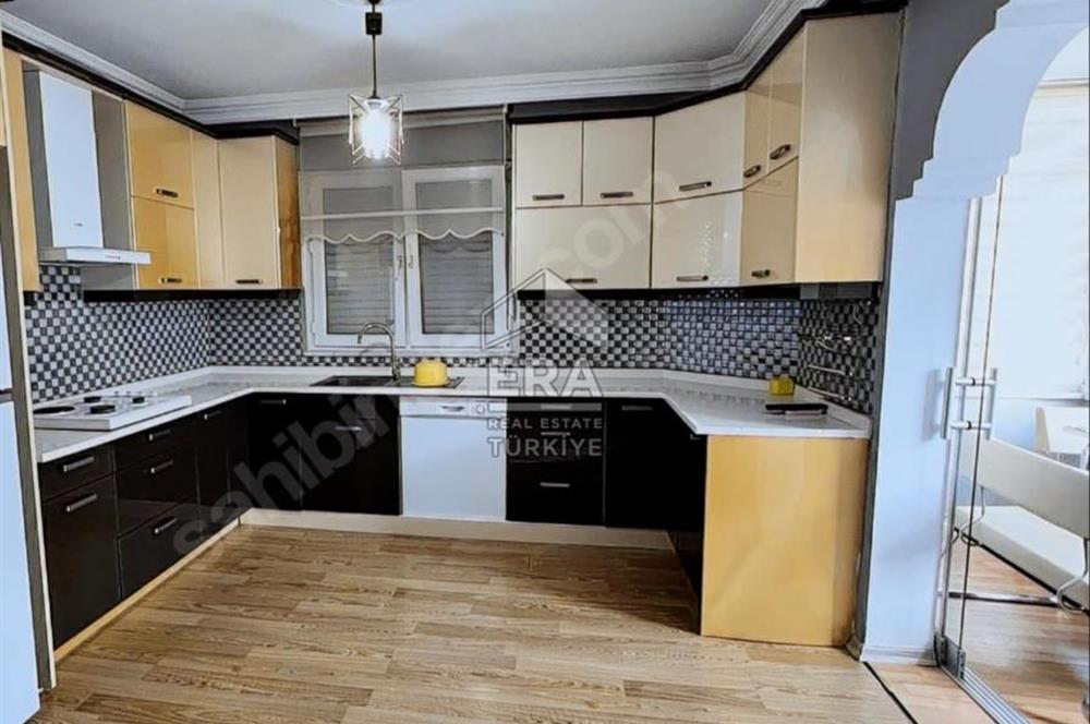 Ayvalık Sarımsaklı’da 285 m2 5+1 çatı teras dubleks Ev – Kaçırılmayacak Fırsat