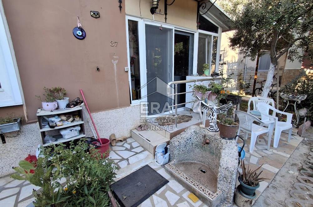 Ayvalık Küçükköy Havuzlu Sitede Satılık Villa