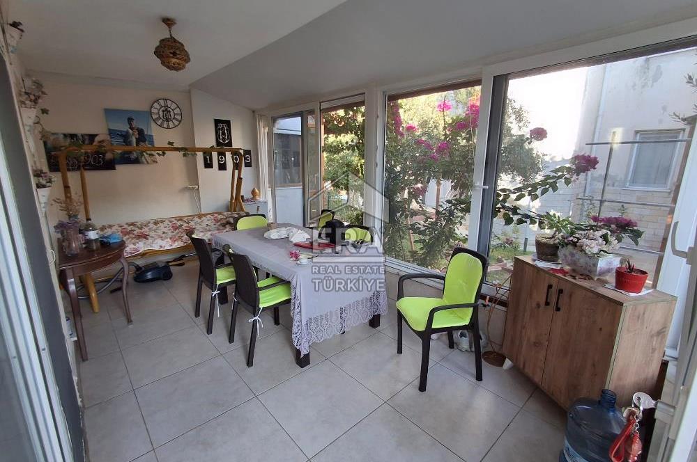 Ayvalık Küçükköy Havuzlu Sitede Satılık Villa