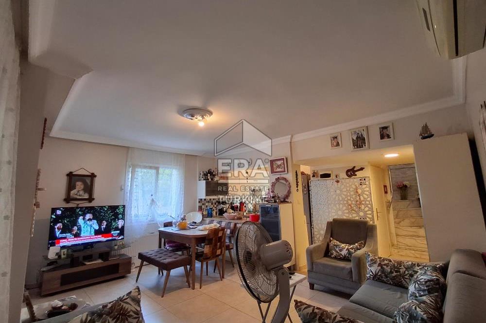 Ayvalık Küçükköy Havuzlu Sitede Satılık Villa
