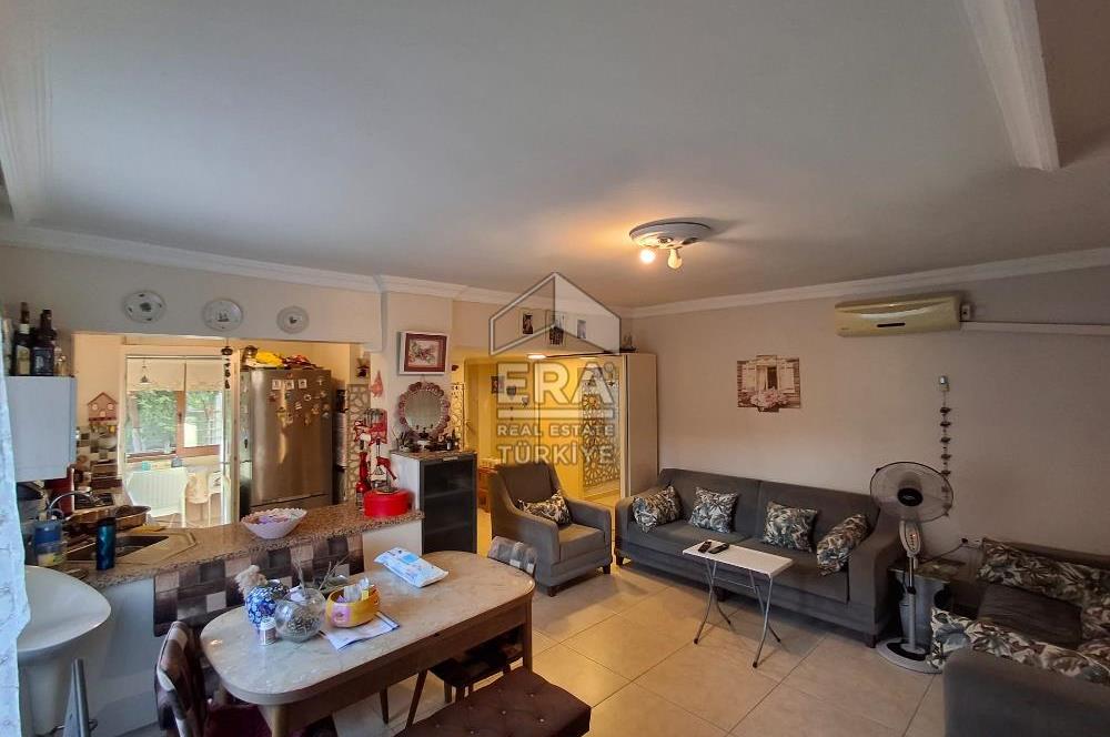 Ayvalık Küçükköy Havuzlu Sitede Satılık Villa