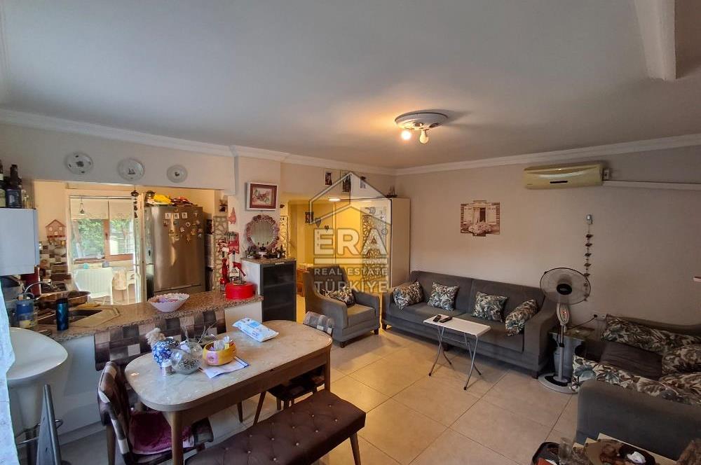 Ayvalık Küçükköy Havuzlu Sitede Satılık Villa