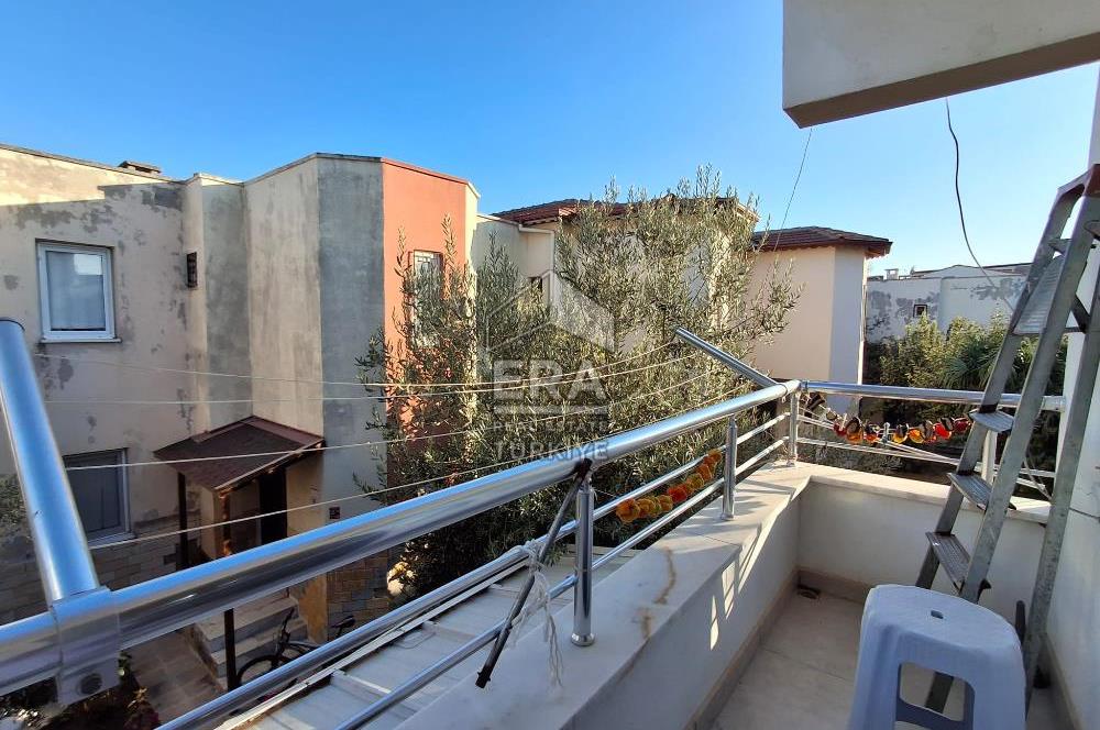 Ayvalık Küçükköy Havuzlu Sitede Satılık Villa