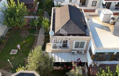 Ayvalık Küçükköy Havuzlu Sitede Satılık Villa