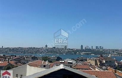 ÜSKÜDAR' DA KİRALIK BOĞAZ MANZARALI DUBLEKS DAİRE