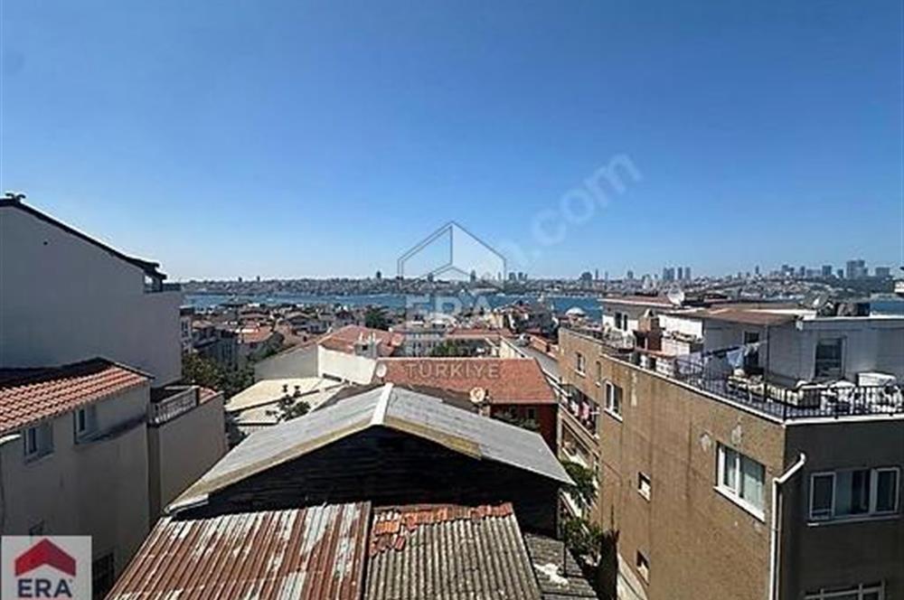ÜSKÜDAR' DA KİRALIK BOĞAZ MANZARALI DUBLEKS DAİRE