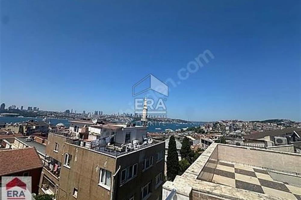ÜSKÜDAR' DA KİRALIK BOĞAZ MANZARALI DUBLEKS DAİRE