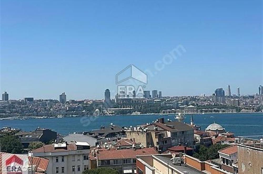 ÜSKÜDAR' DA KİRALIK BOĞAZ MANZARALI DUBLEKS DAİRE