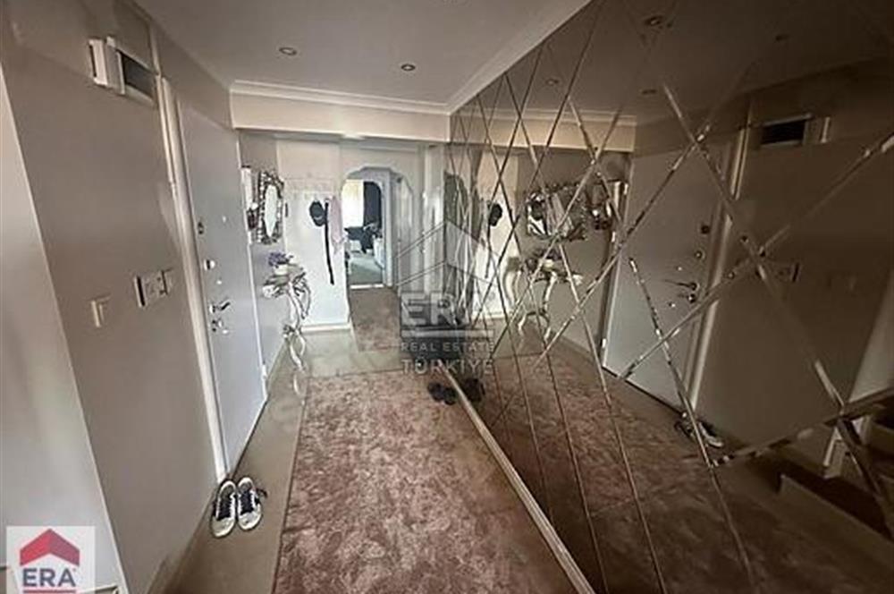 ÜSKÜDAR' DA KİRALIK BOĞAZ MANZARALI DUBLEKS DAİRE