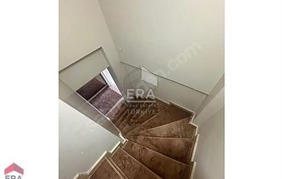ÜSKÜDAR' DA KİRALIK BOĞAZ MANZARALI DUBLEKS DAİRE