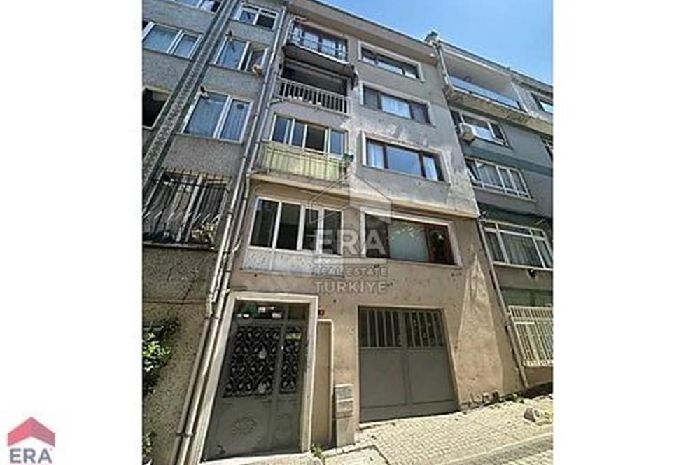 ÜSKÜDAR' DA KİRALIK BOĞAZ MANZARALI DUBLEKS DAİRE
