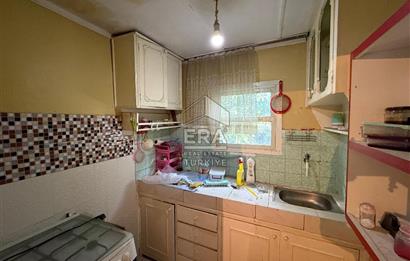 Buca Dicle Mahallesi'nde Satılık 3 Katlı Komple Bina