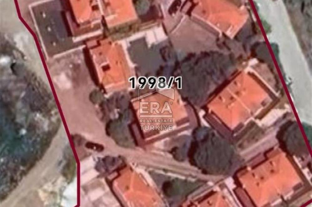 Cunda Yeni Yol Mevkiinde Satılık Deniz Manzaralı Villa Arsası