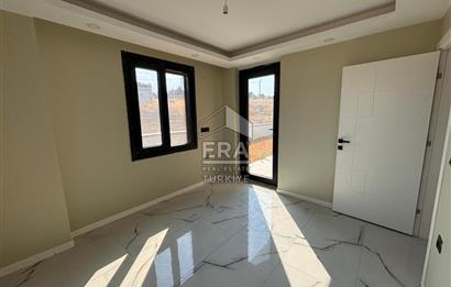 Ayvalık Küçükköy'de 145m2 4+1 havuzlu site içi villa