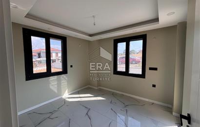 Ayvalık Küçükköy'de 145m2 4+1 havuzlu site içi villa