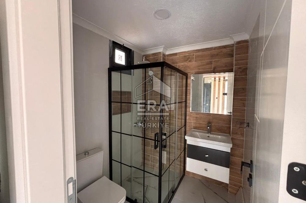 Ayvalık Küçükköy'de 145m2 4+1 havuzlu site içi villa