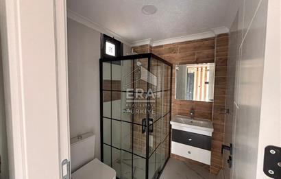 Ayvalık Küçükköy'de 145m2 4+1 havuzlu site içi villa