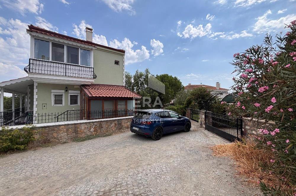 Cunda Yeni Yol Mevkiinde Satılık Deniz Manzaralı Villa Arsası