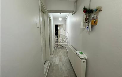 Konak Barbaros Mahallesi Satılık 2+1 Tadilatlı Doğalgazlı Daire