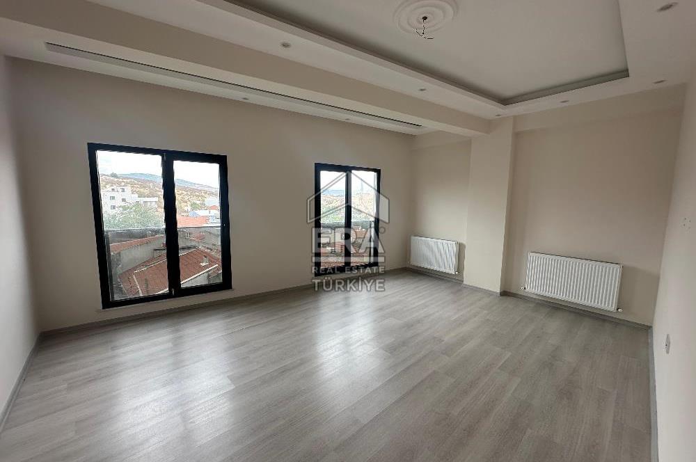 ERA PORT GÜVENCESİYLE SÜTLÜCE'DE 2+1 DUBLEKS DAİRE