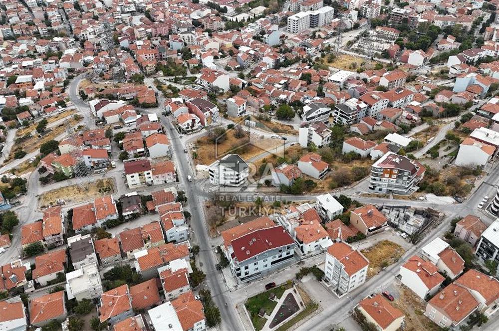 ERA PORT GÜVENCESİYLE SÜTLÜCE'DE 2+1 DUBLEKS DAİRE