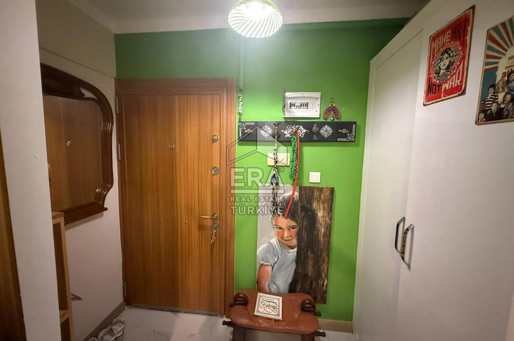 Karşıyaka Aksoyda 1+1 Satılık Daire