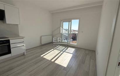 Katip Çelebi Ünv.Karşısı Site içi Kiralık Geniş 1+1 Daire
