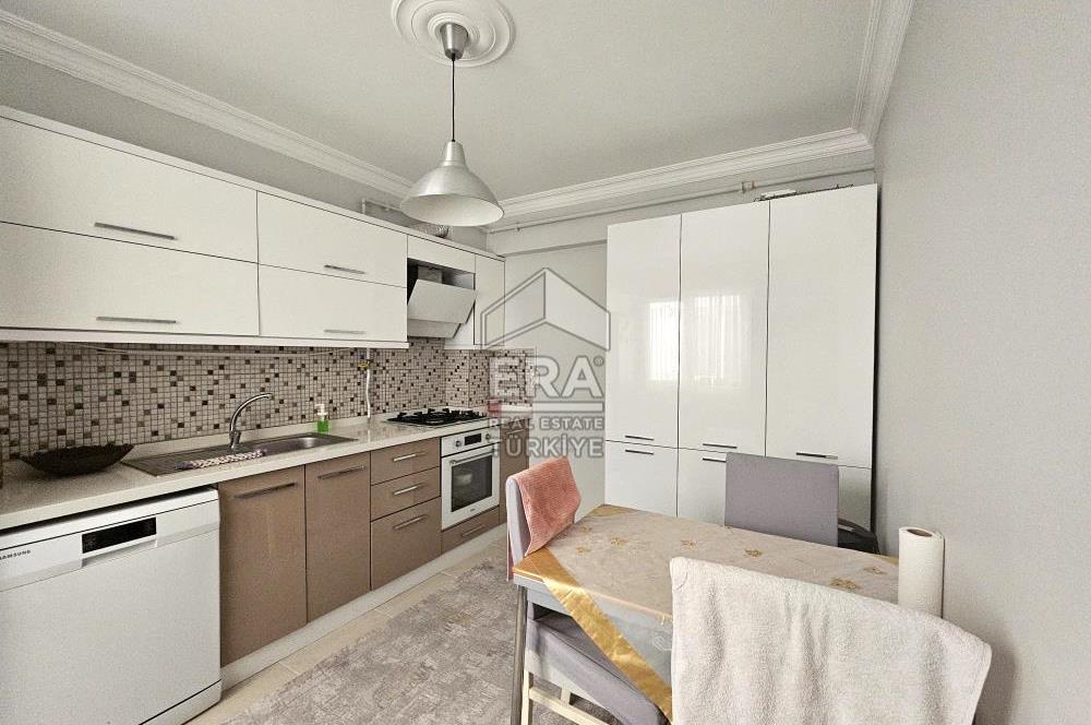 MENDERES MİTHATPAŞA MAH EŞYALI KİRALIK 3+1 DAİRE 