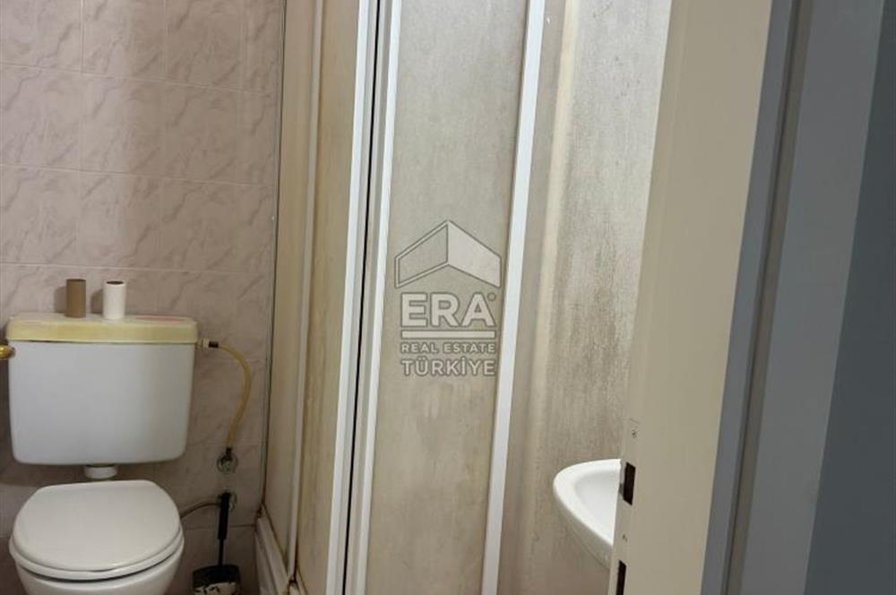 Bornova Evka 3 Öz Seçkinler Sitesinde 3+1 Satılık Daire