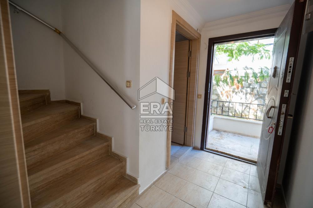 Datça Merkezde Satılık Deniz Gören 3.5+1Tripleks 180m2 Müstakil Ev