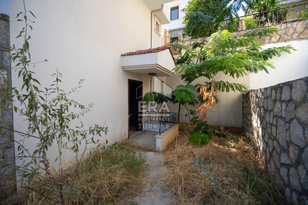 Datça Merkezde Satılık Deniz Gören 3.5+1Tripleks 180m2 Müstakil Ev